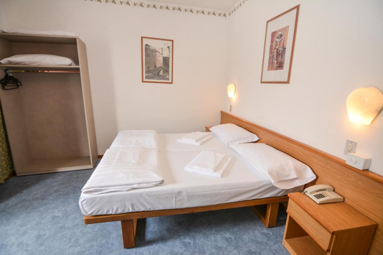 Hotel Modena Malcesine Buitenkant foto