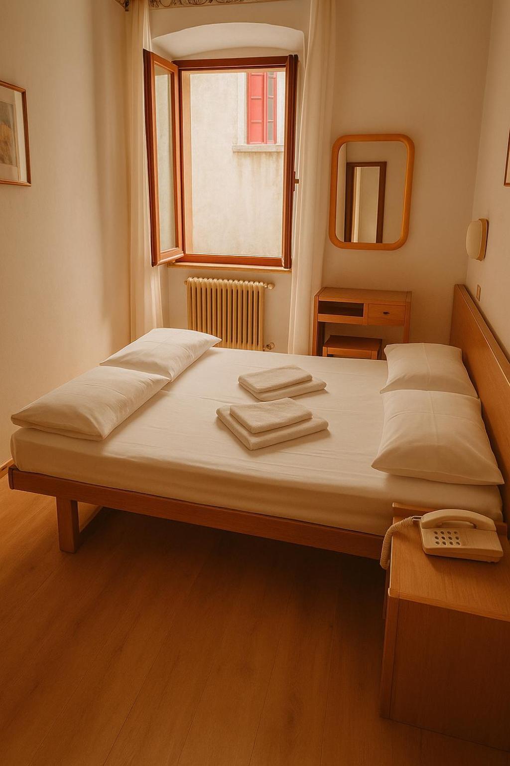 Hotel Modena Malcesine Buitenkant foto