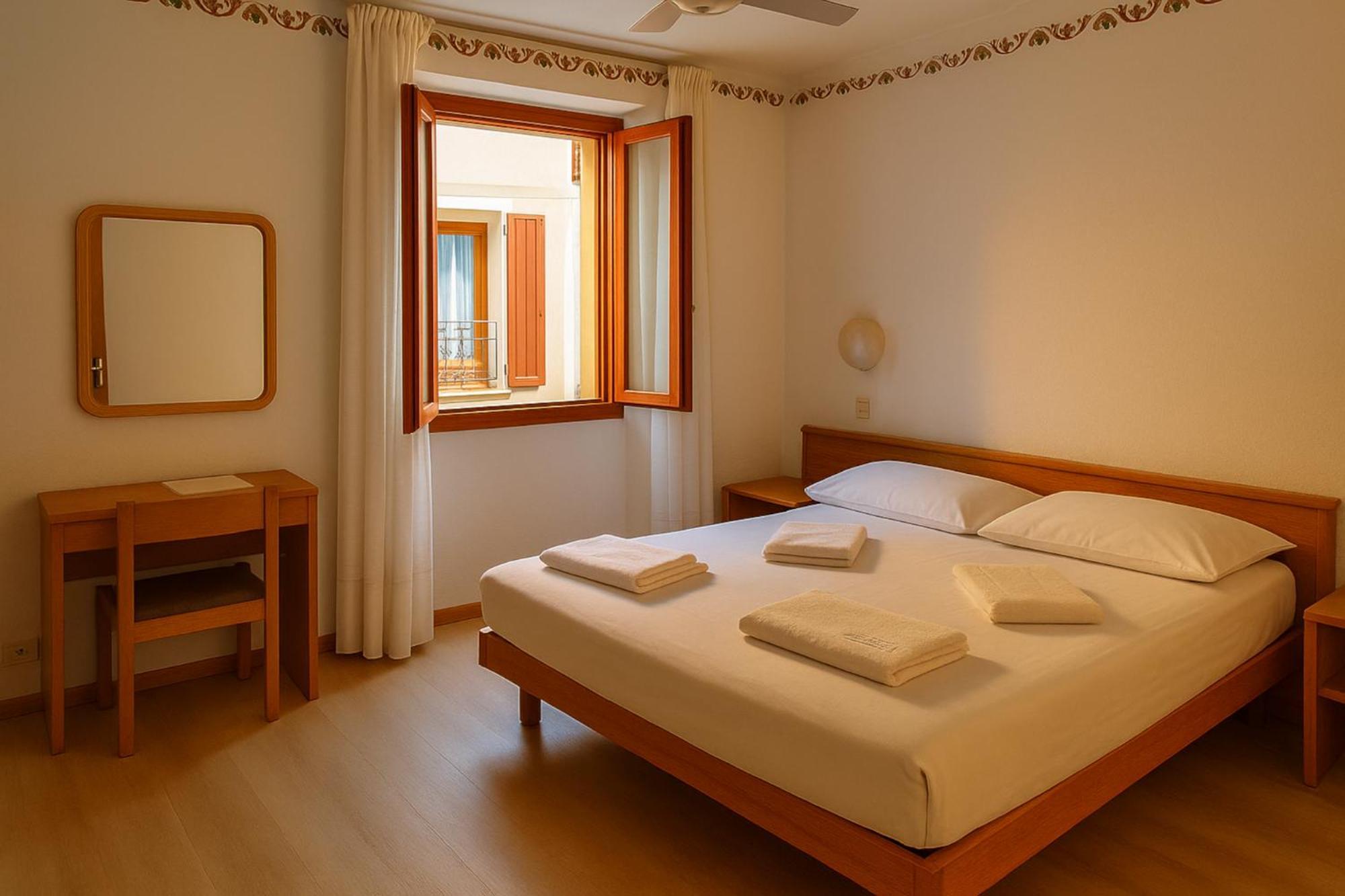 Hotel Modena Malcesine Buitenkant foto