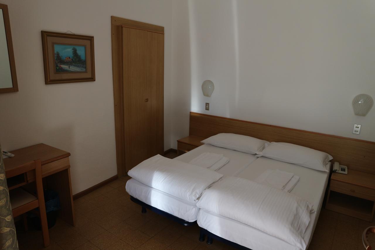 Hotel Modena Malcesine Buitenkant foto