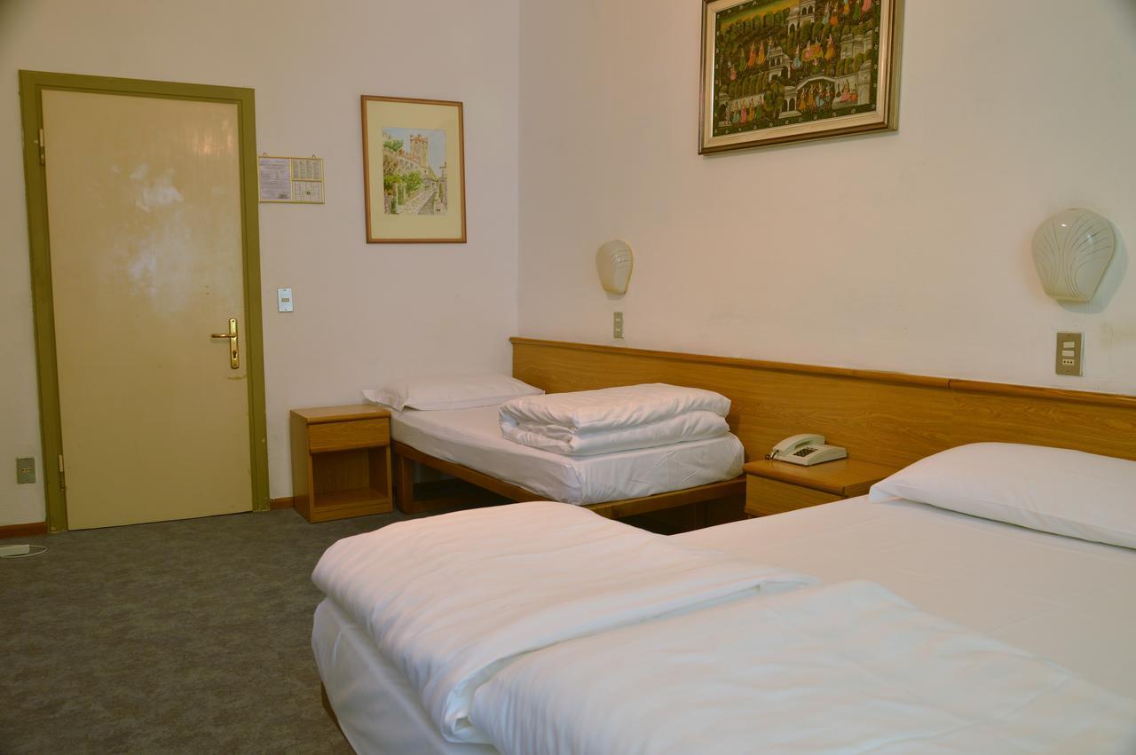 Hotel Modena Malcesine Buitenkant foto